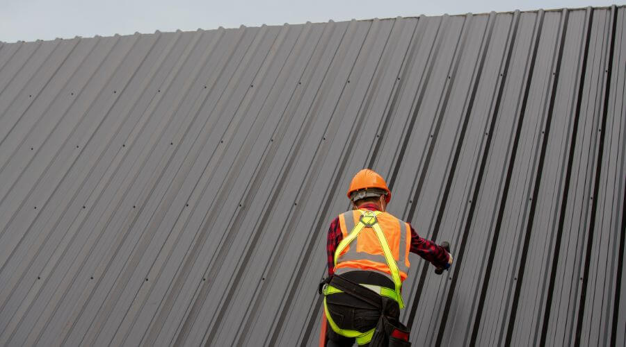 Professional metal roof installation services in Bethune, SC